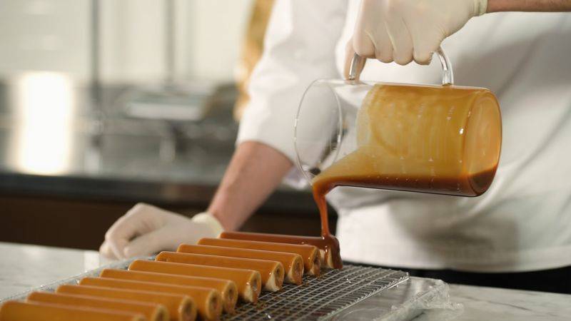 Caramel Caché Petits Gâteaux