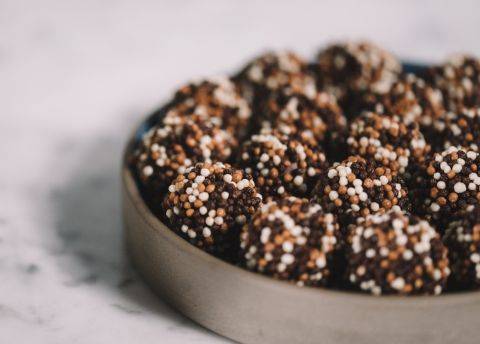 Chocolate & Vanilla Truffles