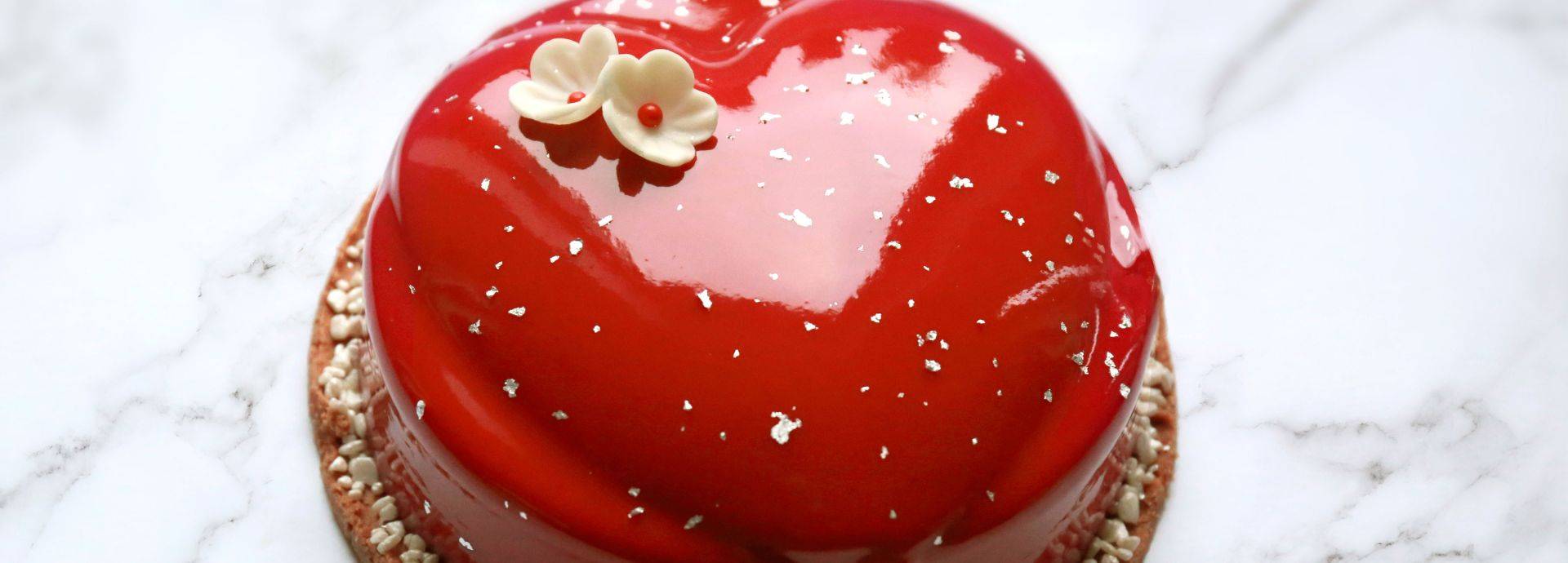 5 chocolates Valentine’s entremet