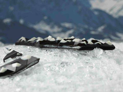 Verschneite Alpen Schwarz & Weiß